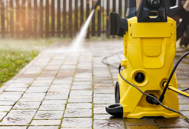 Best Sidewalk and Walkway Cleaning  in Garnett, KS